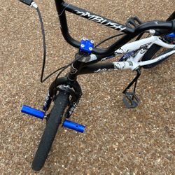 20 Inch boys Kent Ambush Bmx Bike