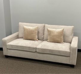 White Couch - Like New