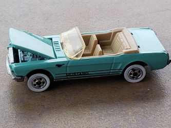 Vintage Hotwheels Diecast Metal 1965 Mustang Convertible light blue