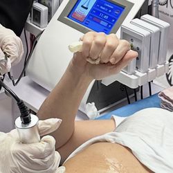 Kim 8 Slimming System Machine