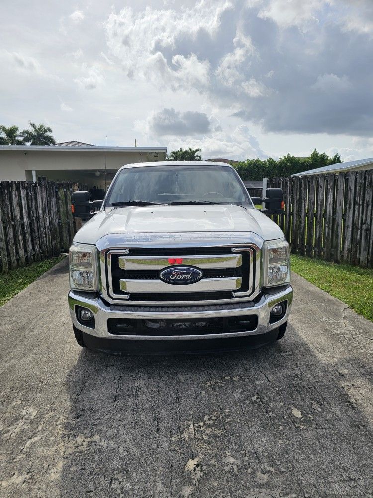 2000 Ford Excursion