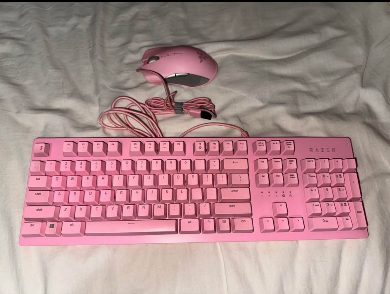 Razer Keyboard And Mouse pink 