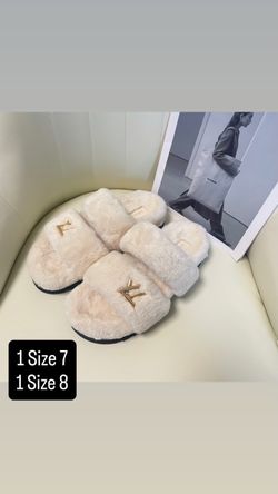 Louis Vuitton Fluffy Fur Slide Slippers