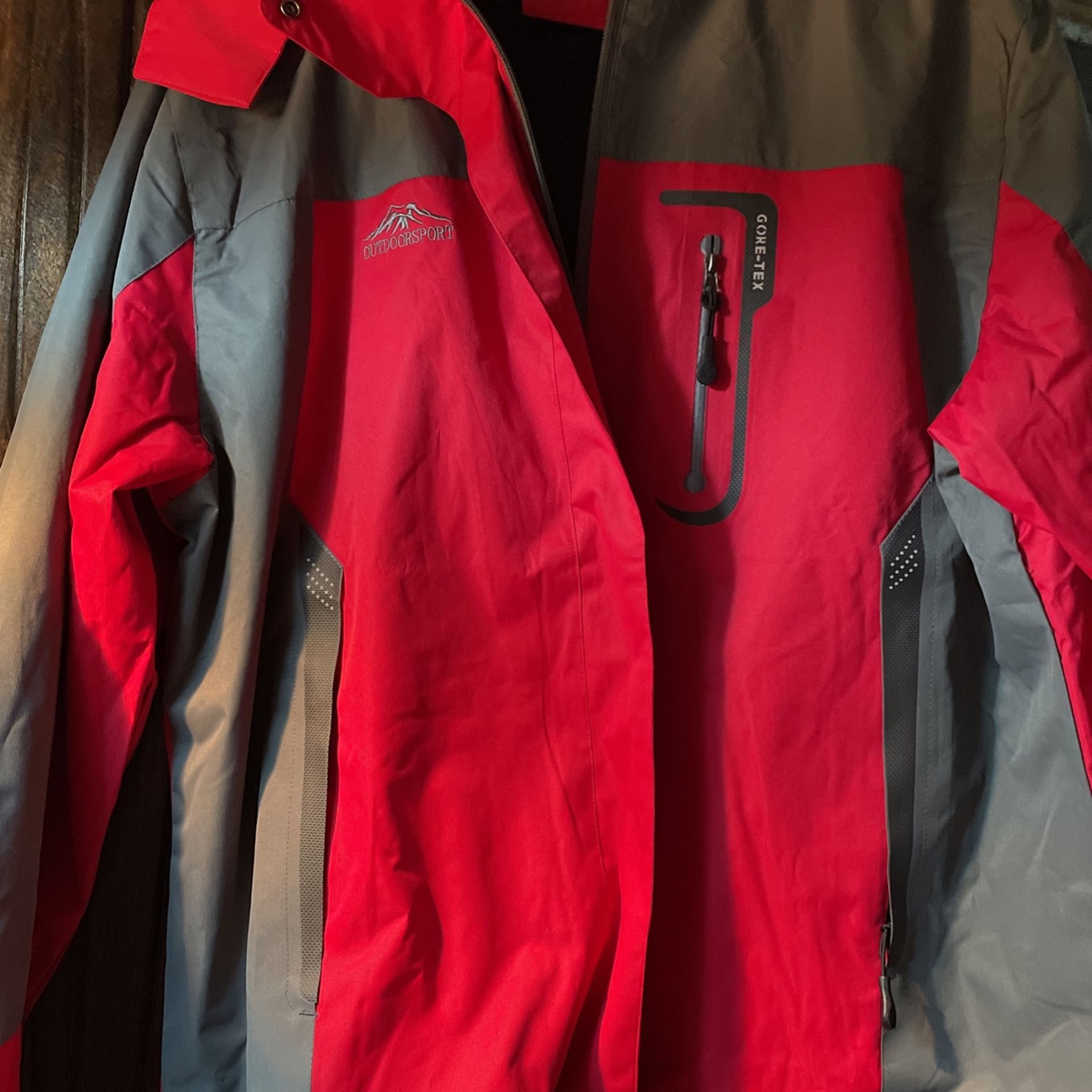 Outdoor Sport Latest Vogue Weather gear Oscillator Series