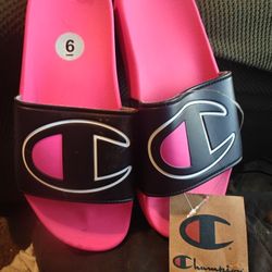 Women's Champion Slides