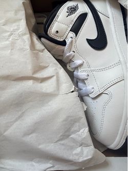 Jordans 1s size 3y