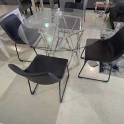[OM] 🟪 Only $45 initial then take it home 🏡 Brand New  Madanere Dining Set