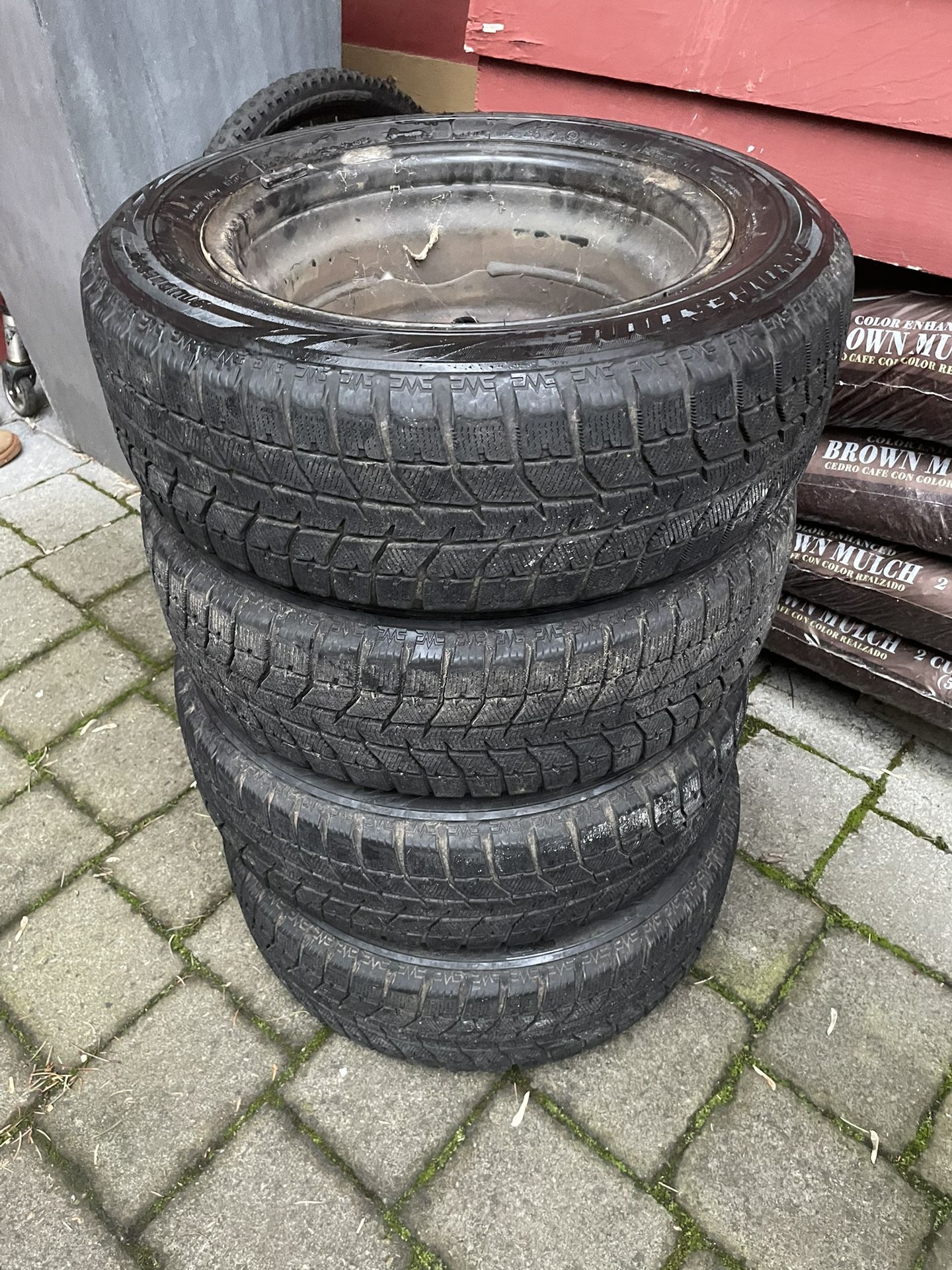 Bridgestone 195 60 R15 Winter Tire Set On Rims