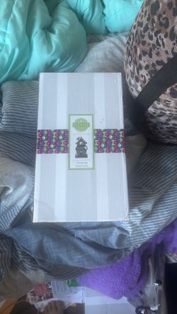 New Haunting Good Time Warmer 