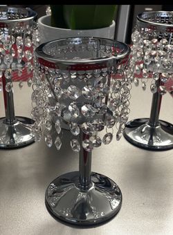 Nuevo candelabro New candle $15