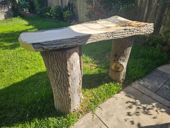 Free Wooden Slab Trunk Bar