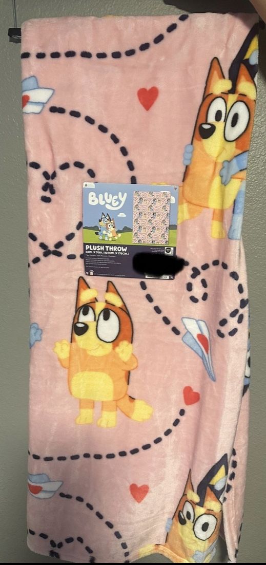 Bluey Valentine Throw Blanket