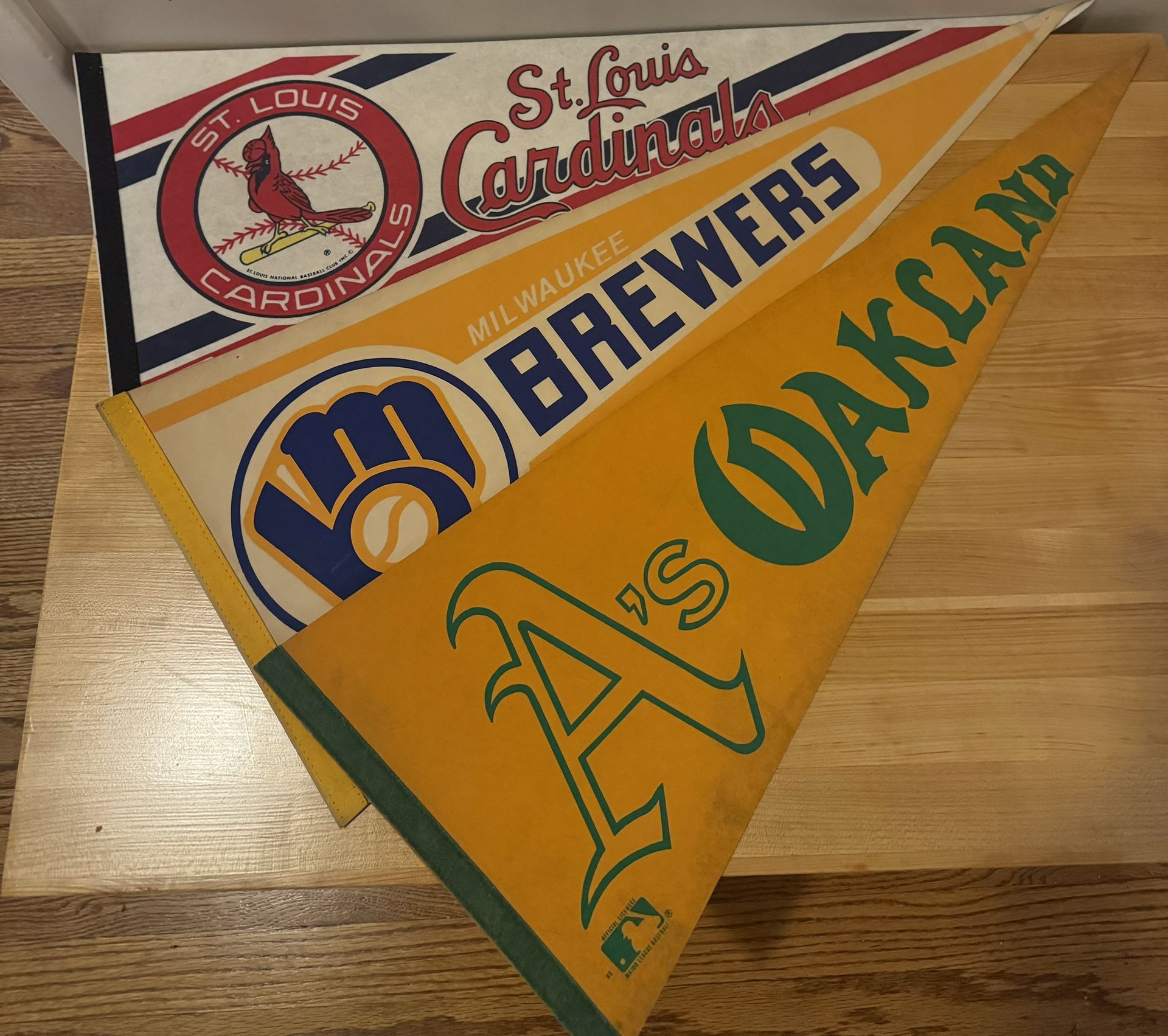 3 Sports Pennants