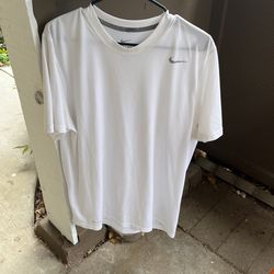 Mens large Nike Dri Fit T Shirt