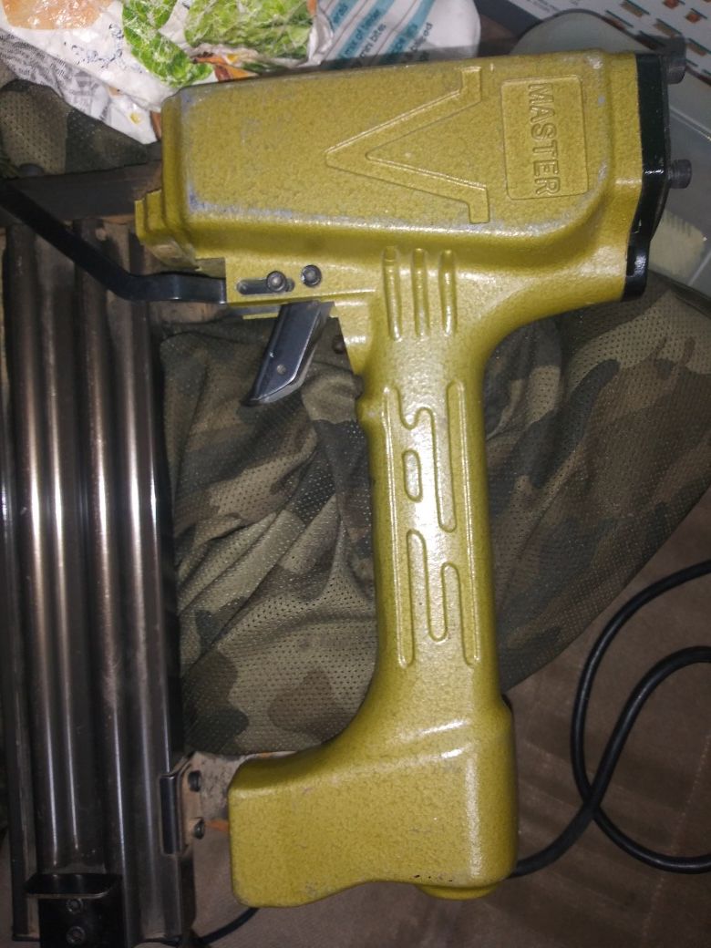 'Masters" JF-650 nail gun