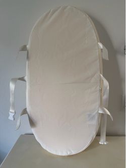 Baby changing pad, beige