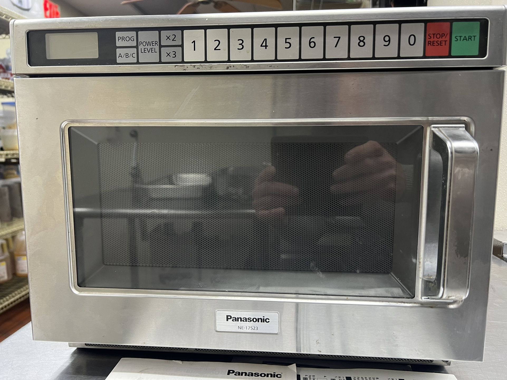 Commercial Series NE-17523 Commercial Microwave Oven