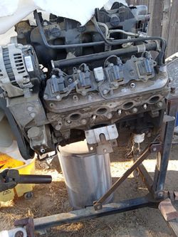 2000 Chevy 5.3 V8 Complete