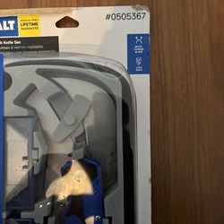 Kobalt utility knife