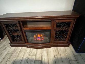 Electric Fireplace TV Stand/ Entertainment center