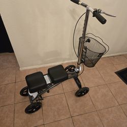 Drive Knee Scooter