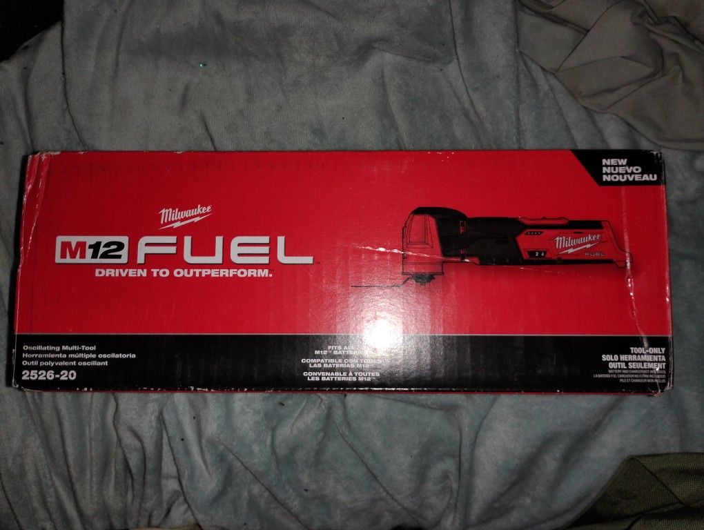 Milwaukee M12 Oscillating Multi Tool