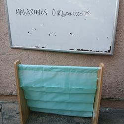 Magazine  Shelf