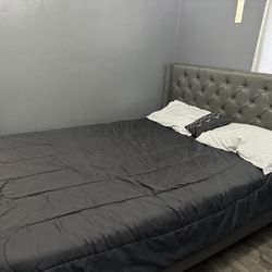Quen Bed