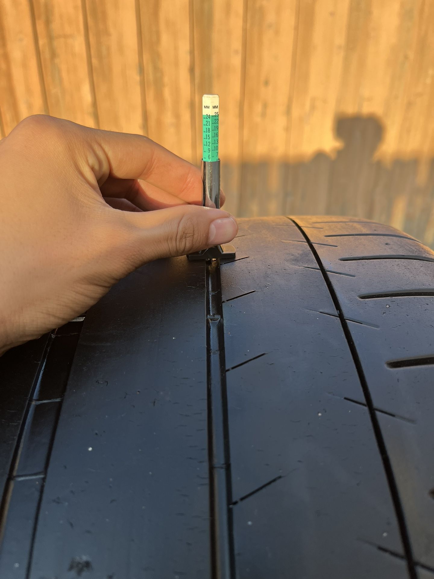 335/25/20 pilot super sport single tire