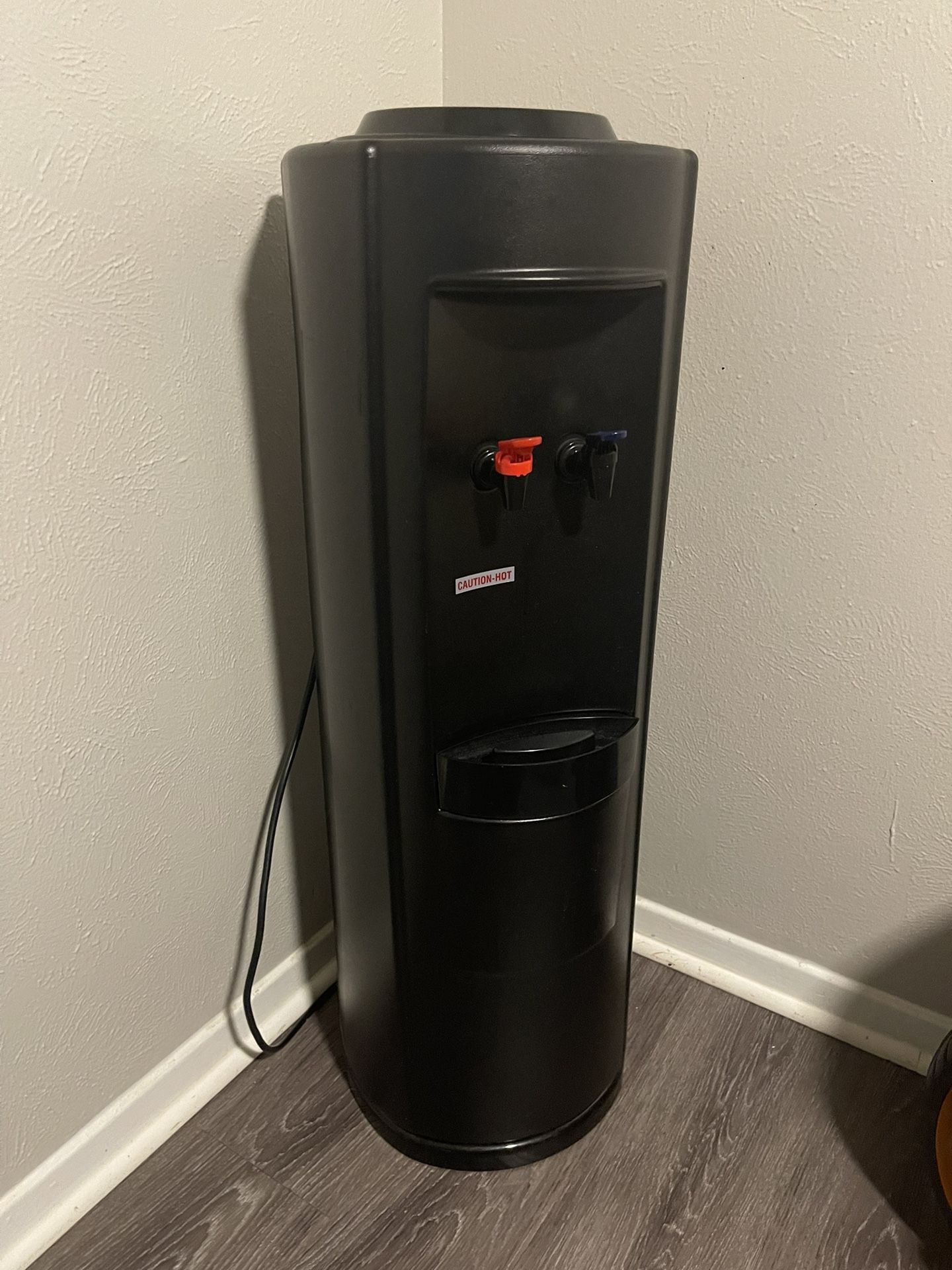 Water Dispenser