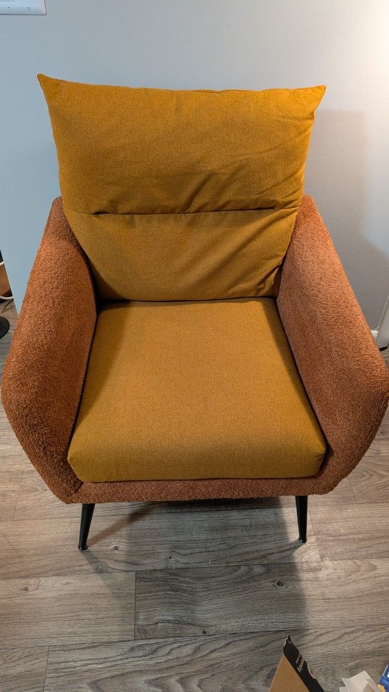 Givanni Upholstered Accent Chair by George Oliver