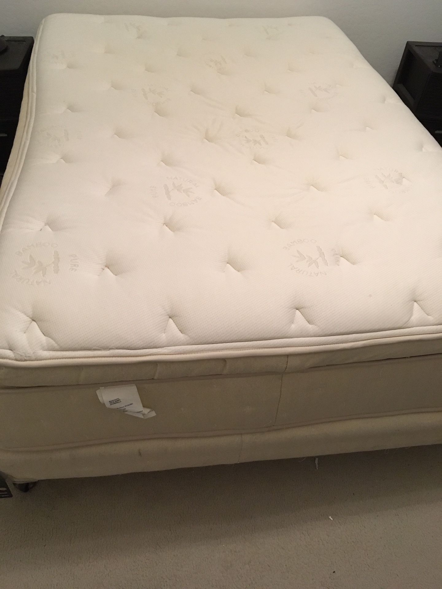 Full Size Sleep Theraphy Pillow Top Mattress, Box Spring, and Frame for Sale in Surprise, AZ