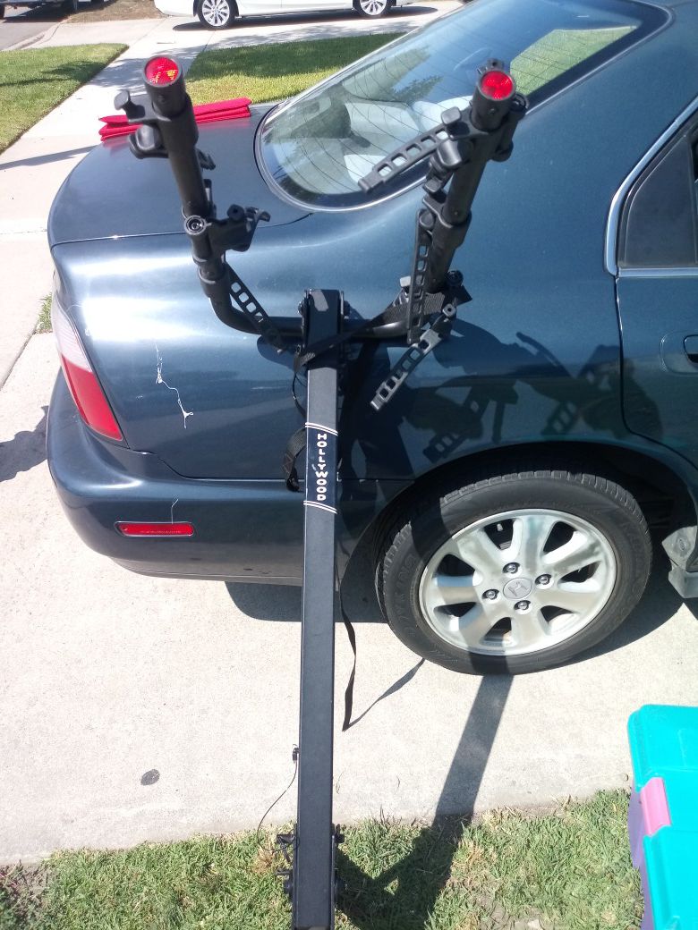 Hollywood bike rack with trailer hitch