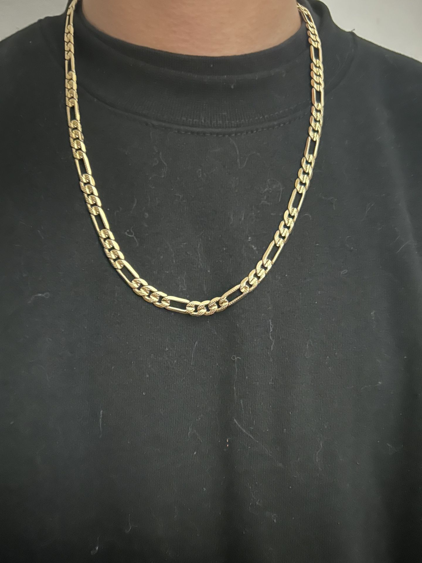 18k Figaro Gold Chian