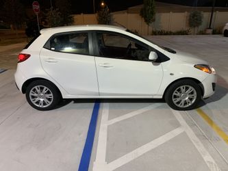 Mazda 2 2014
