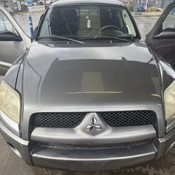 2007 Mitsubishi Raider