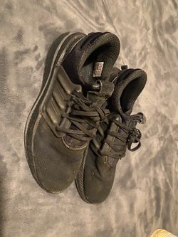 TENIS SIZE 8