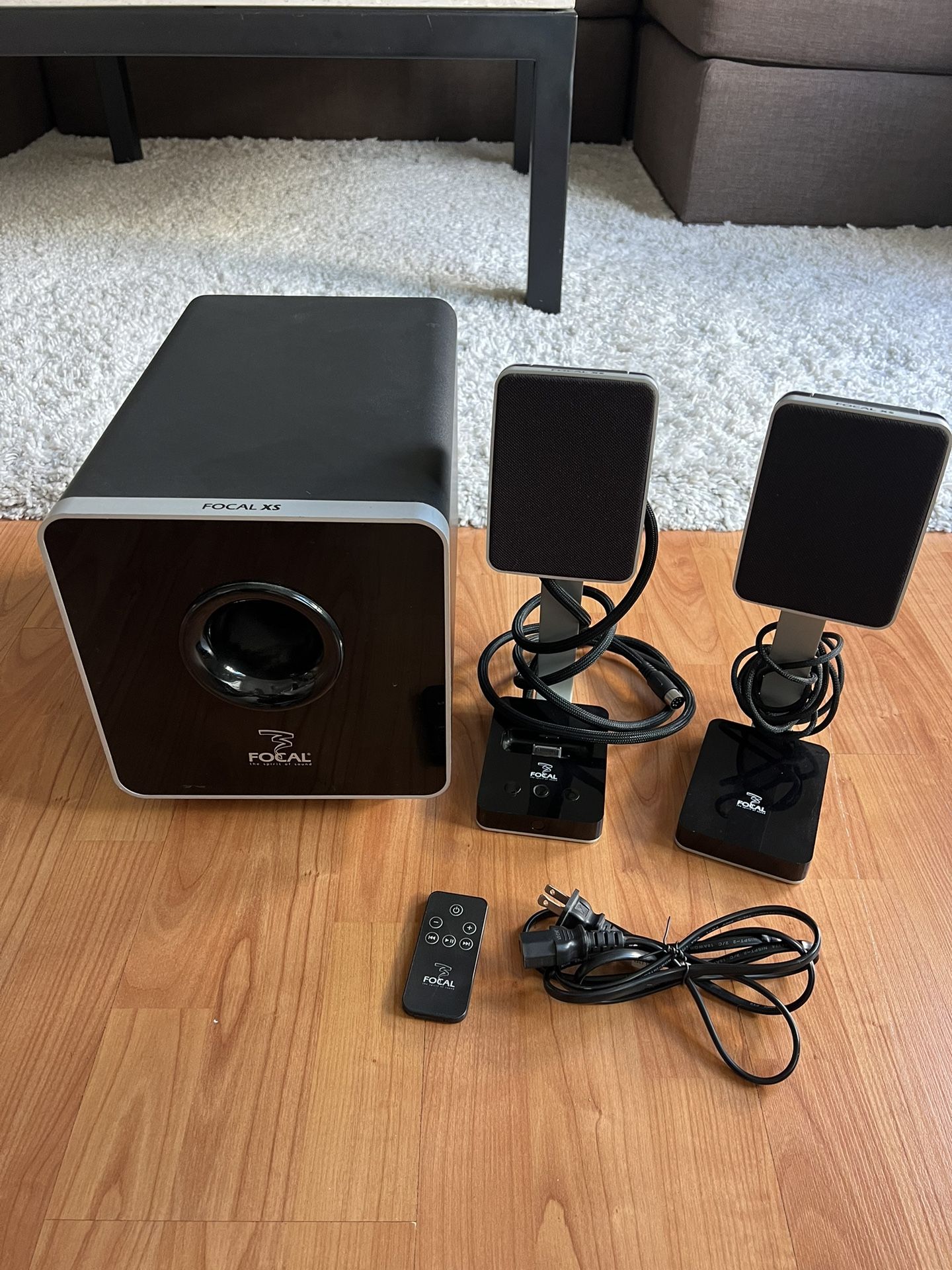 Focal XS® 2.1 Multimedia Sound System with integrated iPod®/iPhone® dock