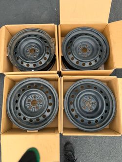 Rims 16 Toyota 5 lugs 100 mm