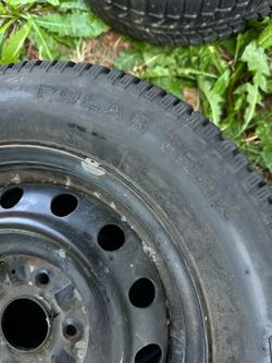 15in Winter tire pair