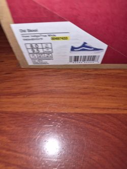 Vans Old Skool Purple & White Sneakers – Women’s 9.5 / Men’s 8