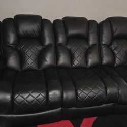 Black Leather Dual Power Reclining 3 Piece
Set