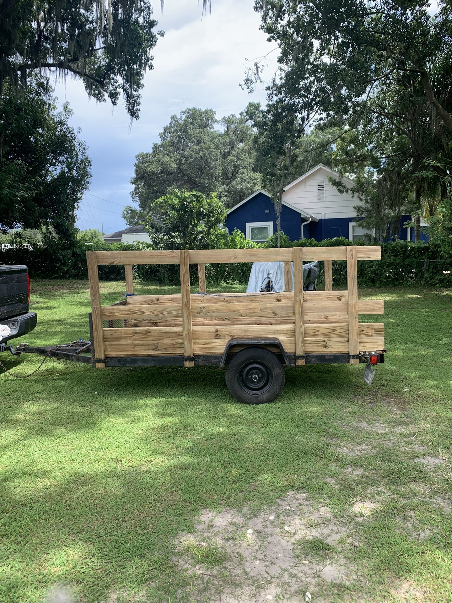 Utility trailer