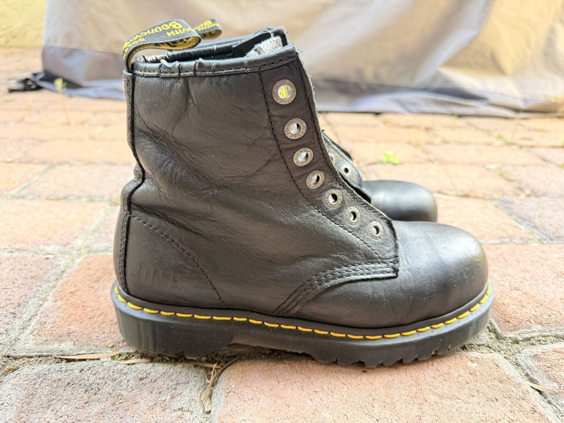 Dr. Martens Industrial Work Boot Steel Toe Women’s 8