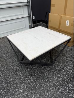 Modern marble coffee table white