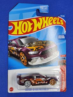 Hotwheels Custom 2018 Ford Mustang GT
