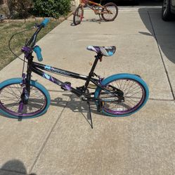 Girls Freestyle Bike