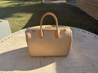 Louis Vuitton Epi Doc PM