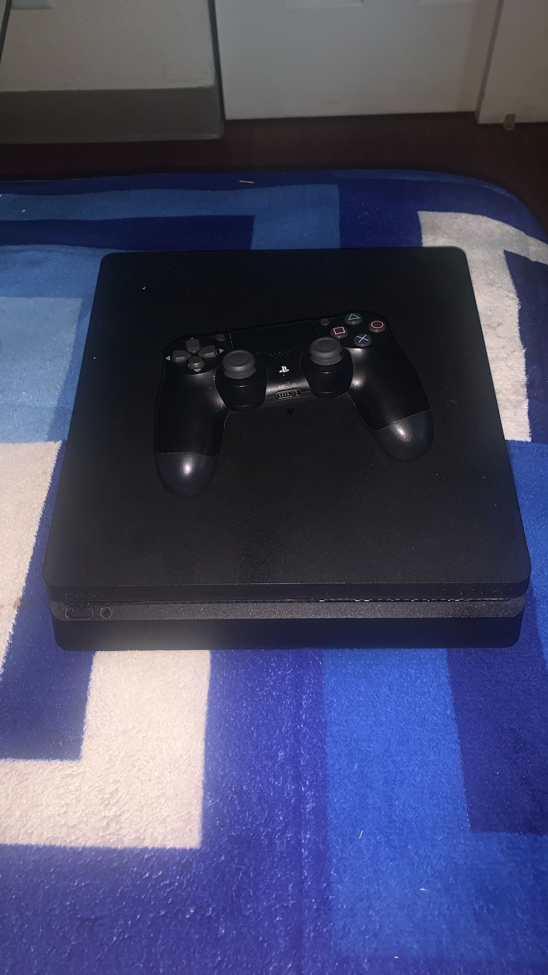 PS4