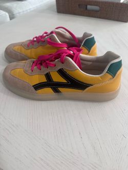 Unisex retro gum sole fashion sneakers size 41(fits 9-91/2).